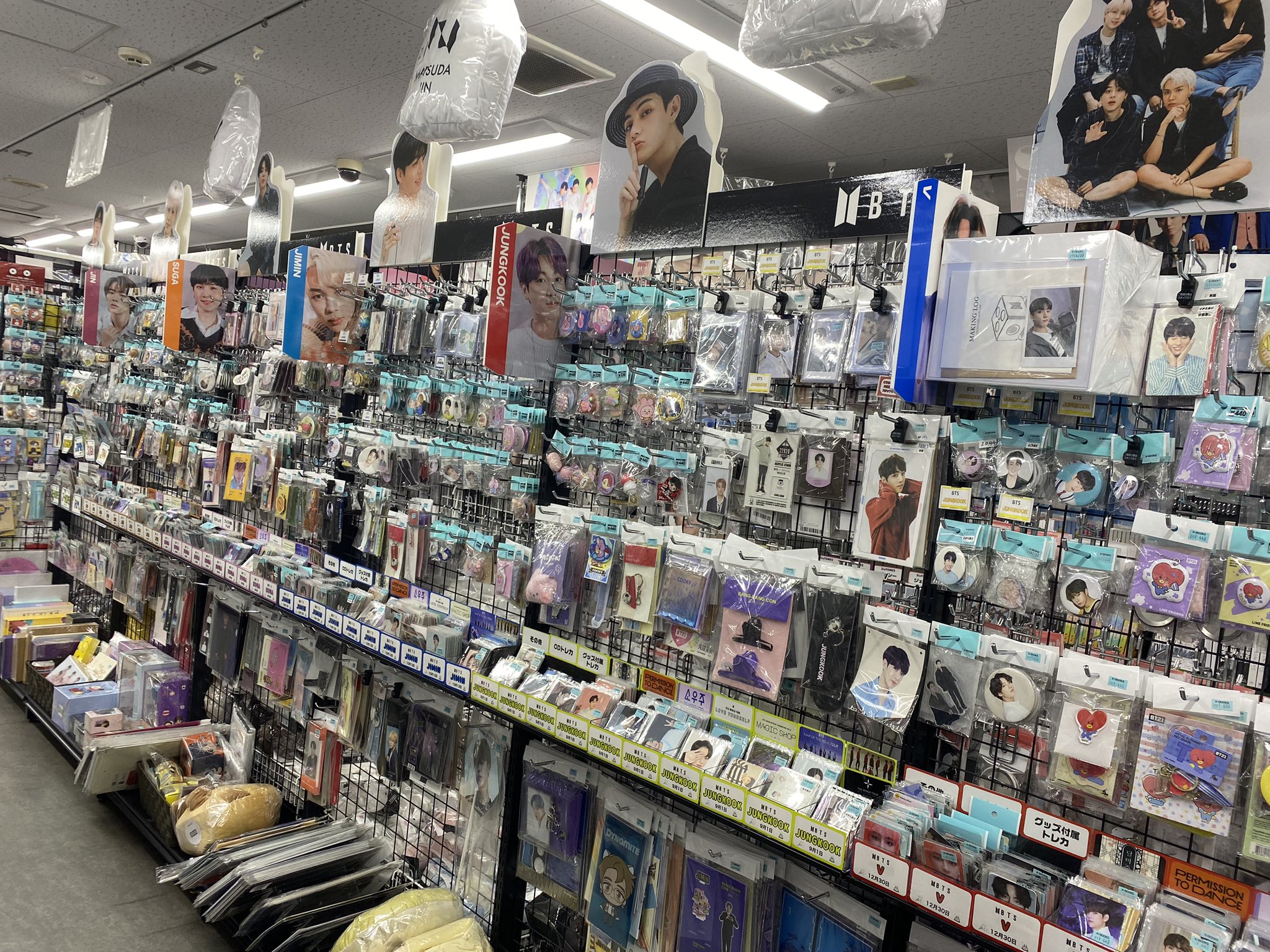 K-POP・J-POP館 on X: 