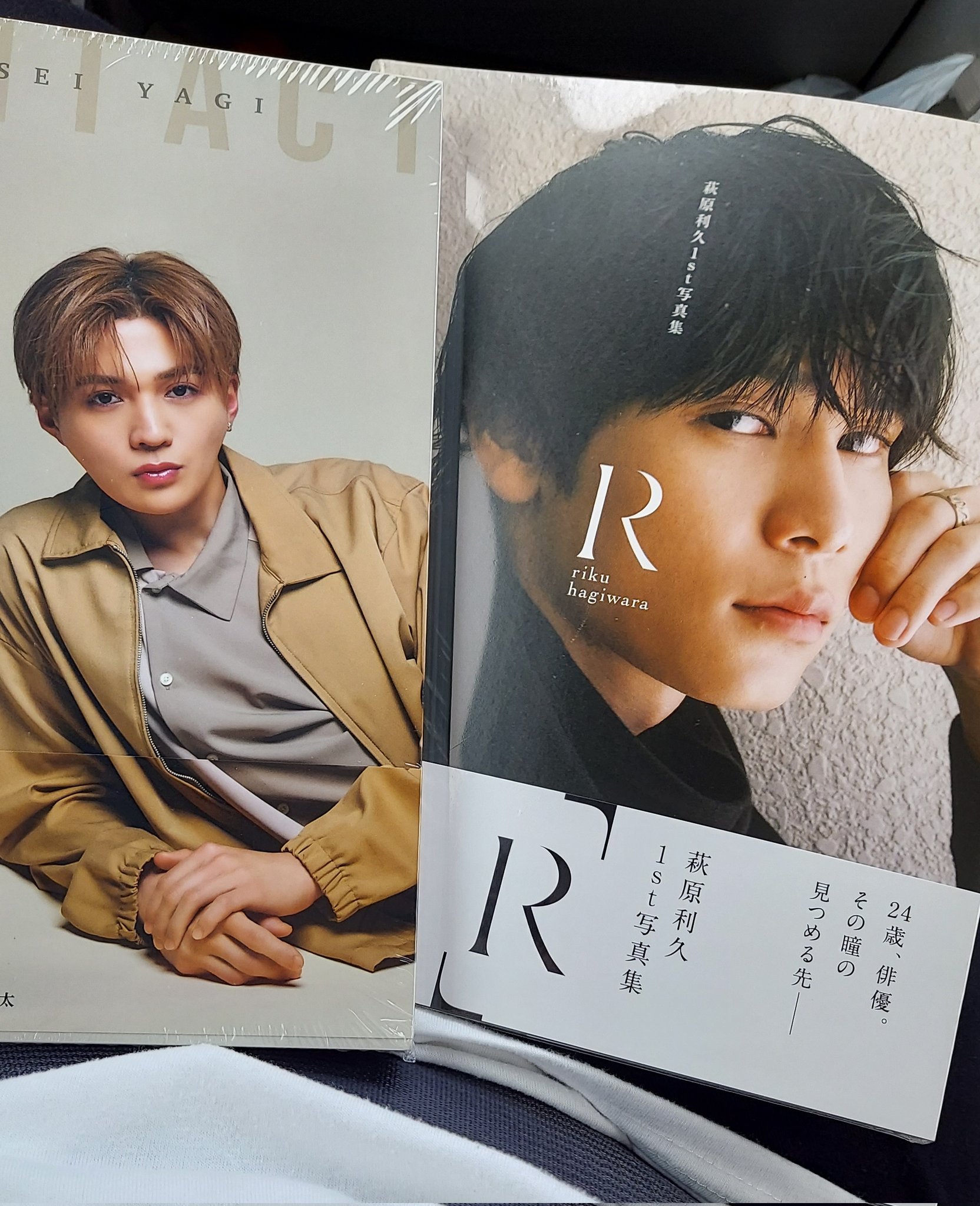 萩原利久1st写真集＋生写真 萩原利久 1st写真集 - メルカリ