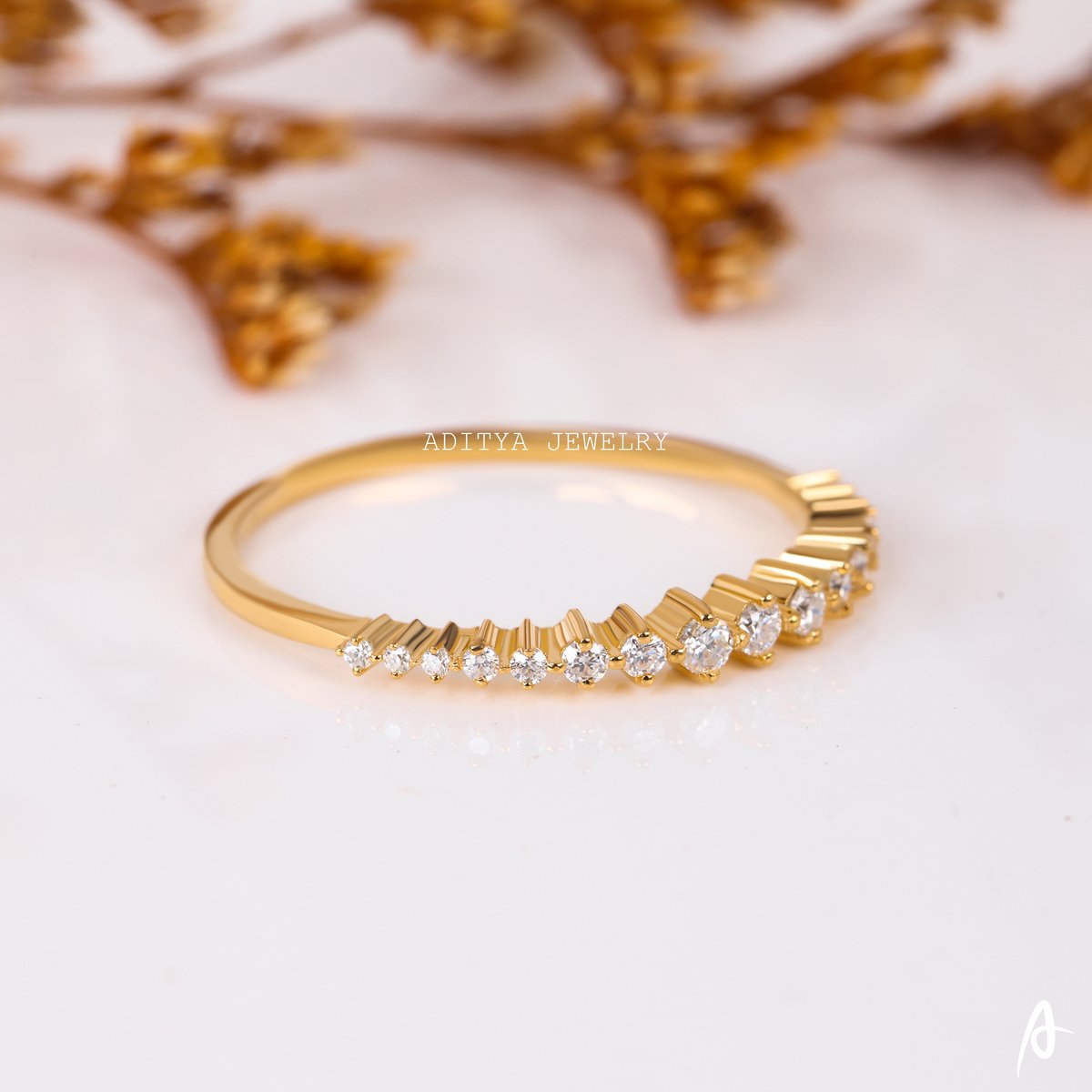 AdityaJewelry's tweet image. Round Cut Moissanite Wedding Band.

❆ STONE DETAILS:
➢ Stone Shape: Round
➢ Stone Weight: 0.20 TCW (App.)

You can visit our store for more:
etsy.com/shop/AdityaJew…

#goldband #moissanite #rounddiamond #yellowgoldband #rosegoldband #whitegoldband #engagementring #weddingband