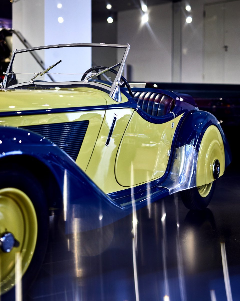 Say hello to the BMW 315/1, one of the company's first self-engineered roadsters. Built in 1934 and still elegant today. See it upclose at BMW Museum. 😎  #BMWClassic #BMWMuseum #exhibition