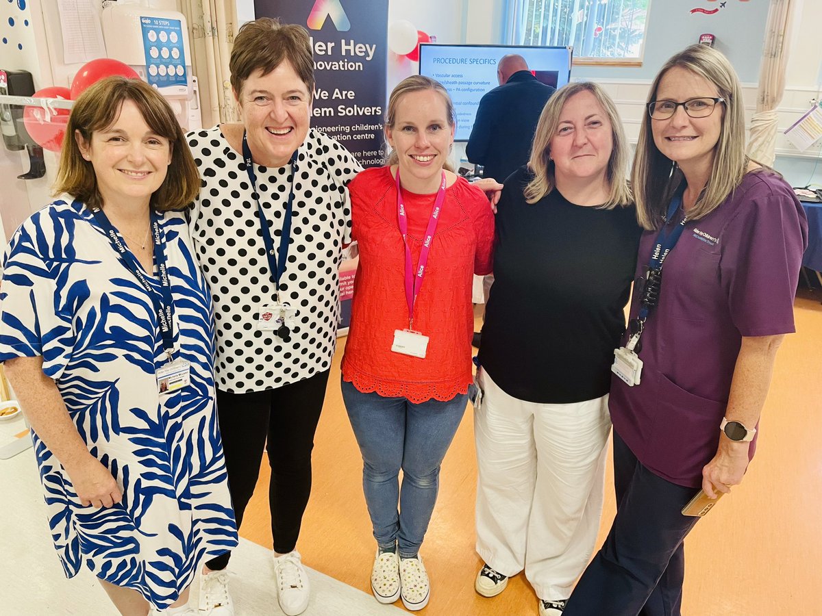 The Heart Centre @AlderHey 💙 tweet media