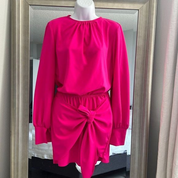 So good I had to share! Check out all the items I'm loving on <a href="/Poshmarkapp/">Poshmark</a> from <a href="/silvanuzshka/">Silvanuzshka</a> #poshmark #fashion #style #shopmycloset #monaco: posh.mk/hnXYlCAcsBb