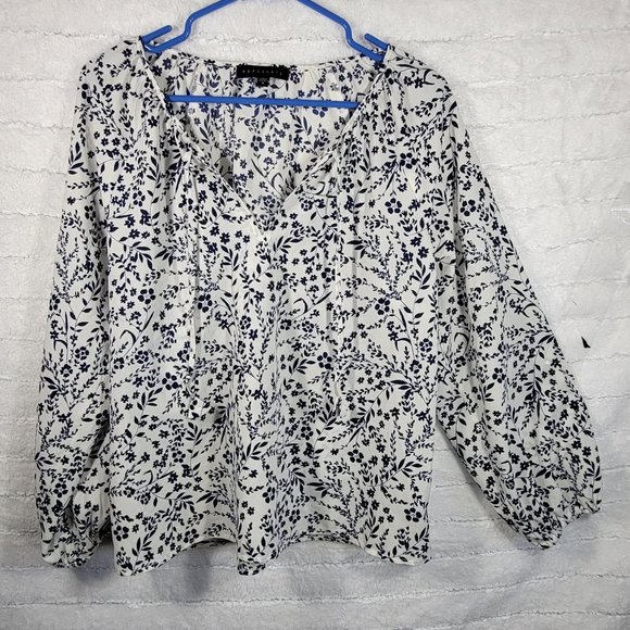 sallisingleton's tweet image. So good I had to share! Check out all the items I'm loving on @Poshmarkapp #poshmark #fashion #style #shopmycloset #anthropologie #indigorein #sanctuary: posh.mk/V4sghGEcsBb