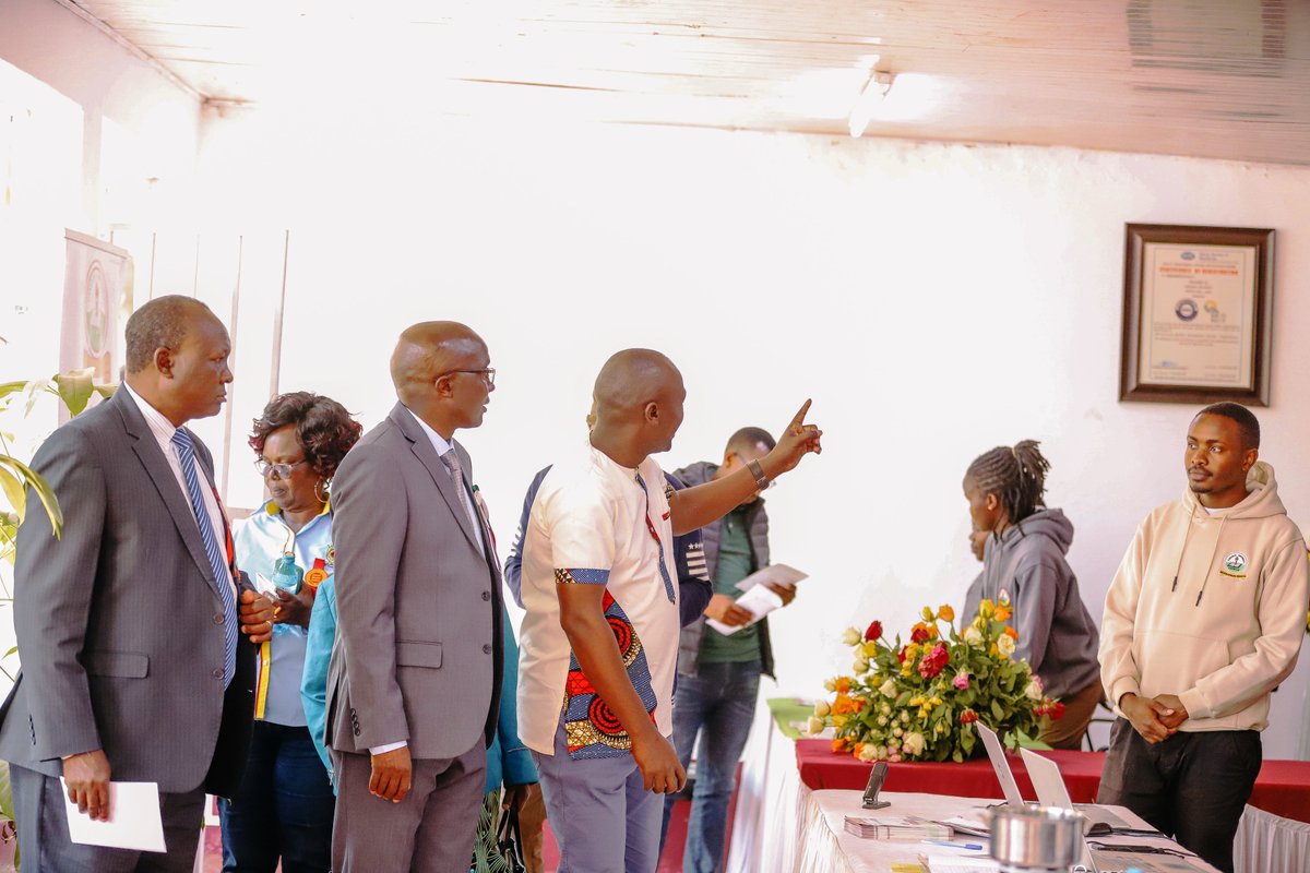 KabarakUniv's tweet photo. Impressed and Inspired!🌱
Nakuru Deputy Governor @HonDavidKones visits our tent at the 2023 Nakuru Agricultural Showground and is blown away by @KabarakUniv's innovative prowess. 
#InnovationInAgriculture #KabarakUniversity #NakuruShowground" https://t.co/K1PxPyWS9C