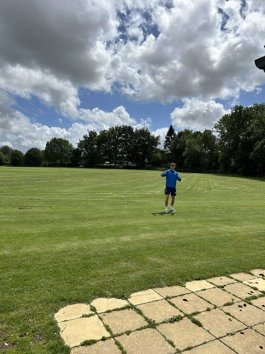 Swinbrook CC (@swinbrookcc) on Twitter photo Captains happy - we bowl away at Ascott under Wytchwood CC <a href="/AUWCricketClub/">Ascott-U-Wychwood Cricket Club</a>
Phrase of the day is:
“We hate rain but love cricket”
#Cricket #bowlfirst Captains happy - we bowl away at Ascott under Wytchwood CC <a href="/AUWCricketClub/">Ascott-U-Wychwood Cricket Club</a>
Phrase of the day is:
“We hate rain but love cricket”
#Cricket #bowlfirst