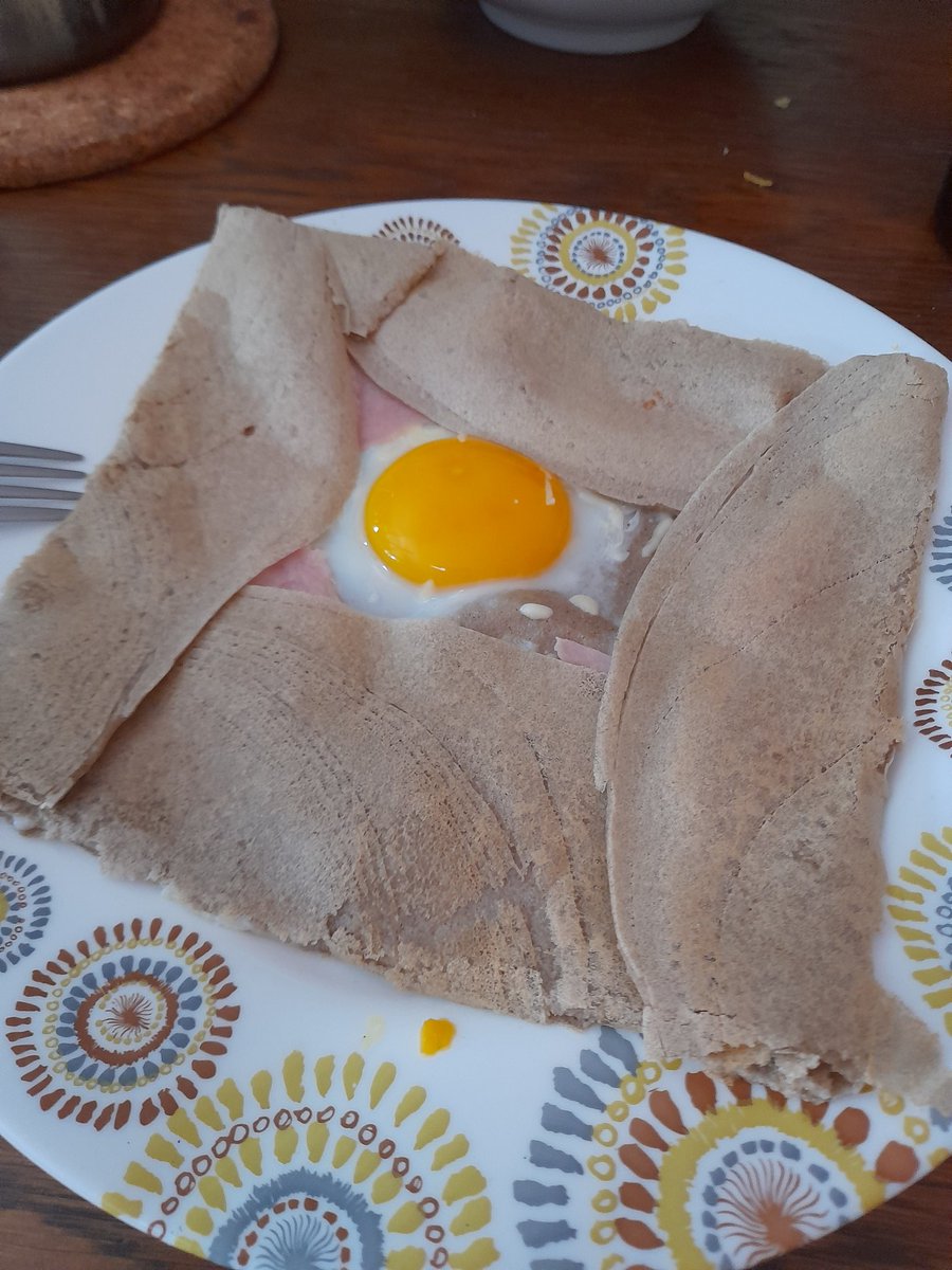 Nizabulle's tweet photo. @Blondillon Miam miam!🤤🤤🤤 https://t.co/0d0mX31EDr