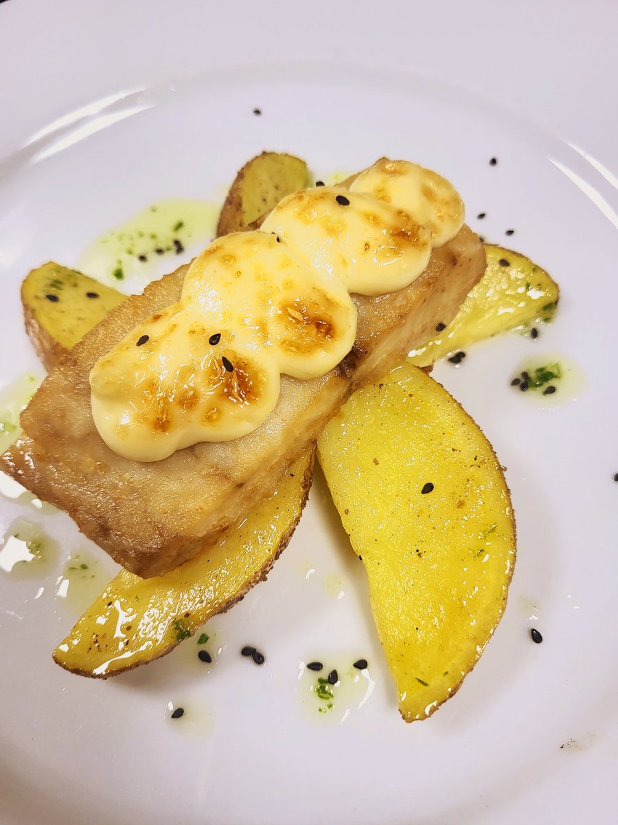 javichef13's tweet photo. Del día vamos a por el sábado 
#cheflive 
#cocinoexsisto https://t.co/MVusTWK2ip