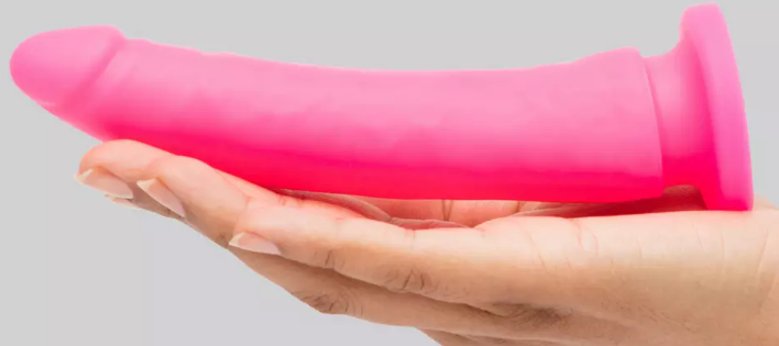 dildos's tweet photo. What else can you buy for £9.99 that will give you this much pleasure? https://t.co/FFctccpge9 https://t.co/3GaXZzSANM