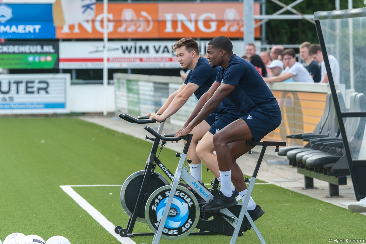 JKieboom's tweet photo. Nog wat kiekjes van Kiek. .@KozakkenBoys @Kozsupp @Voetbal247nl @2edivisie @radioAFMnl #eerstetraining https://t.co/yWoaVUnB9q