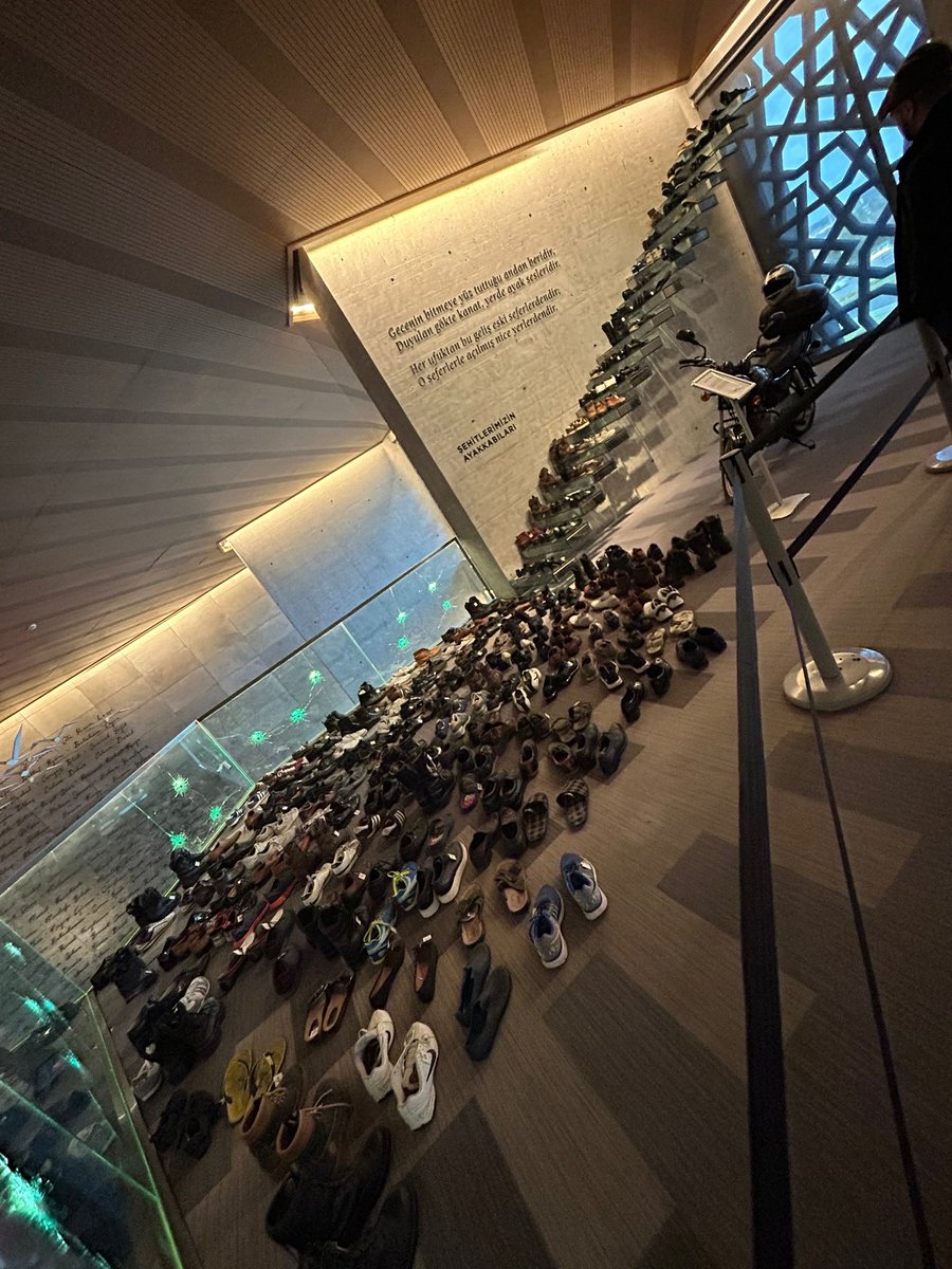 15 temmuz şehitlerimizi rahmetle ve minnetle anıyoruz #15TEMMUZDESTANI #