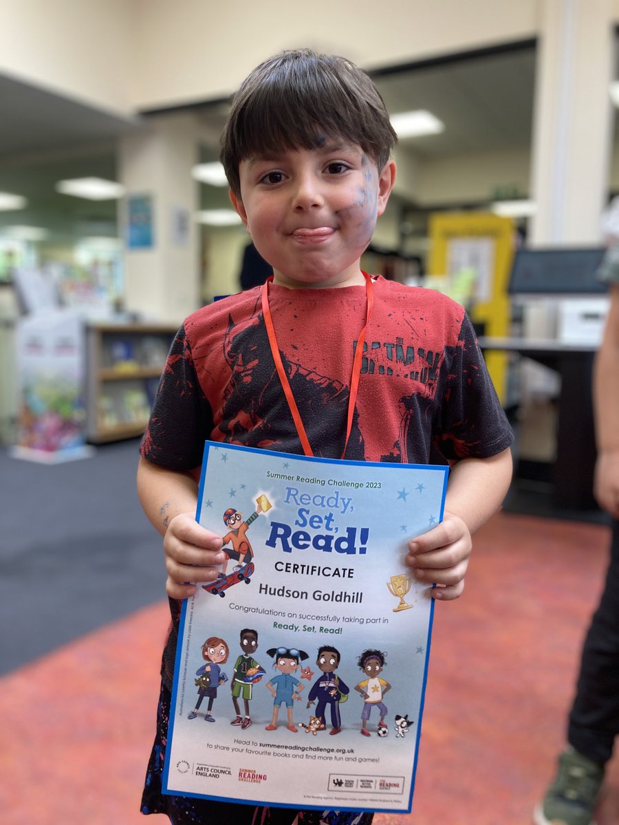 GavinGoldhill's tweet photo. ⁦@LongshawAcademy⁩ Hudson joined Hale End library on Saturday. He was the first person to complete the Ready Set Read Challenge! https://t.co/8uTpThE8FQ