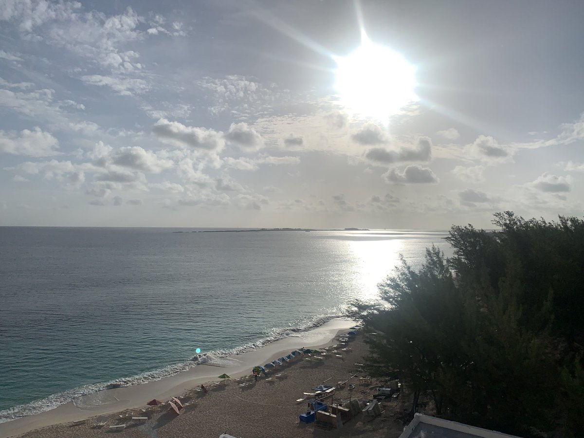 ctvallot's tweet photo. The PEACE on this trip was amazing! #lastmorning #paradise https://t.co/8THCgSv6j4