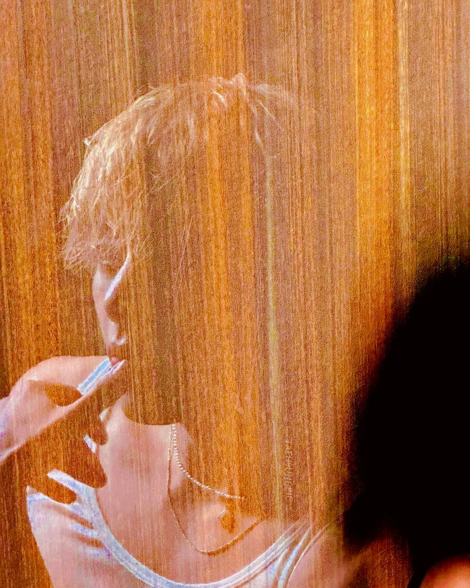 taehyung pics⚡️ tweet media