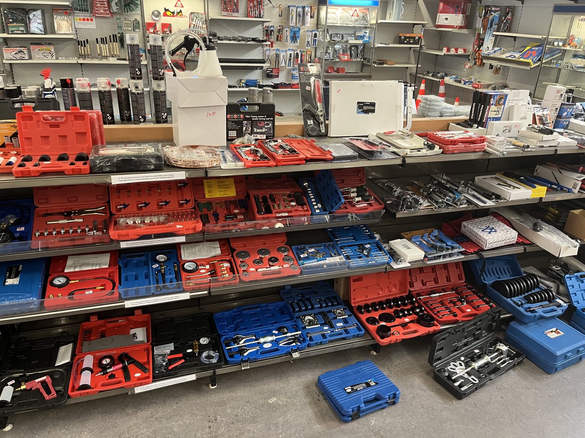 Tools_n_More's tweet photo. #Lagertrekkers #Compressietesters #Remontluchting

Ruim assortiment #gereedschappen bij Tools-n-More. Kom langs of bestel online op https://t.co/quSoJcv36q https://t.co/qCQVdGRMfy