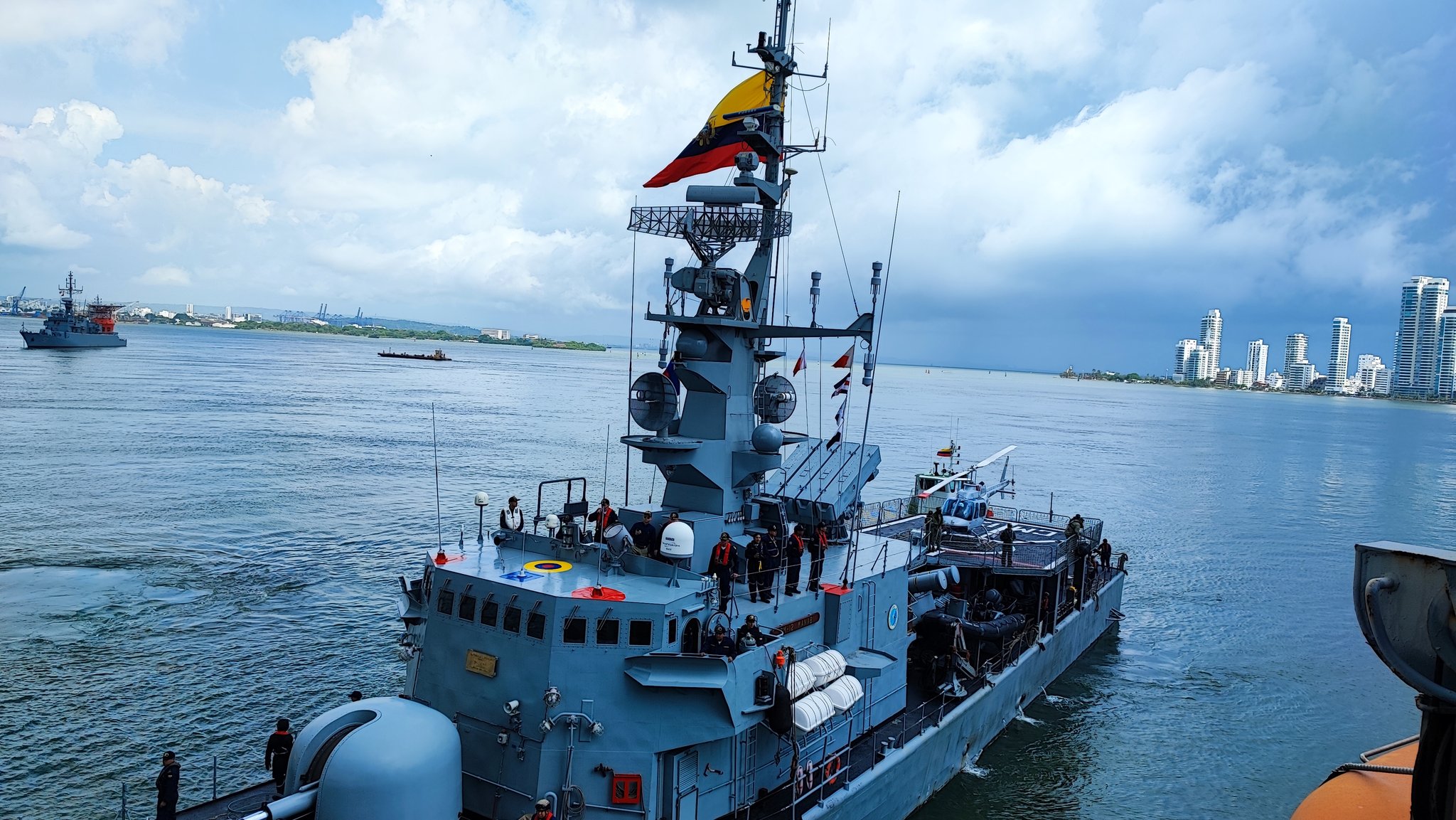 httpspbstwimgcommediaF1E5IJZXwAEHoG5formatjpgnamelarge