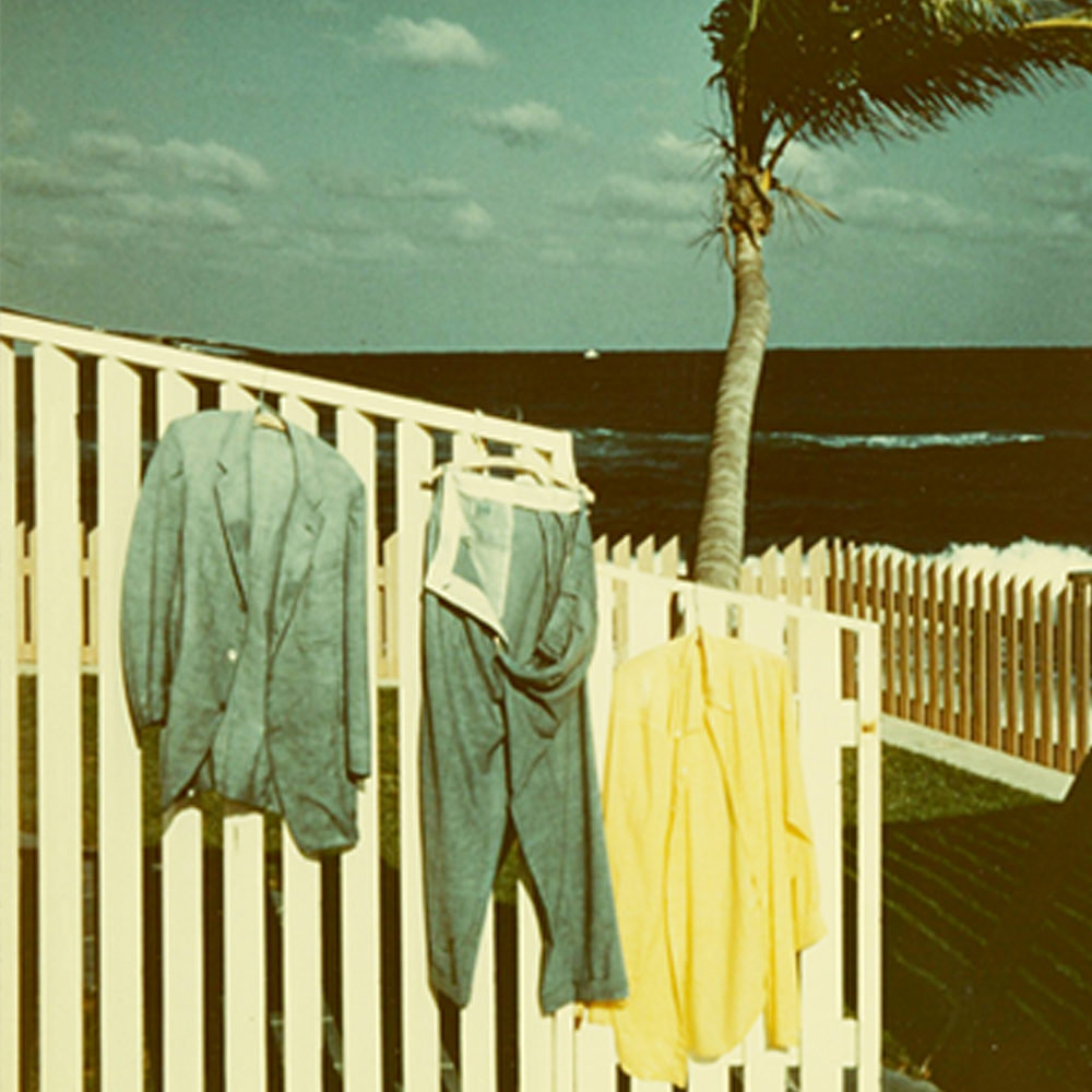 🌊 Nearly 40 years after creating the Original Seersucker Suit, Joseph Haspel Sr. made history. In June of 1946, he wanted to demonstrate to his colleagues to endurance of his "wash-and-wear" seersucker suit...Read the full story: haspel.com
#seersucker