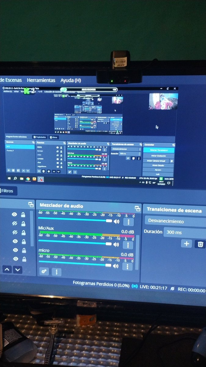 Lucas69467310's tweet photo. Estoy en kick en directo viendo videos 
https://t.co/jSzPt9x3eZ
#kick 
#KickStreaming 
@KickEspanol @Kick_Community_ https://t.co/dCbxB72v7f