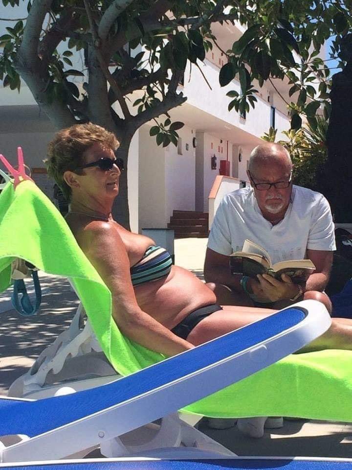piesportsbooze's tweet photo. Nice to see Roy Hodgson soaking up the sun on holiday… https://t.co/wfWrB8R6lN