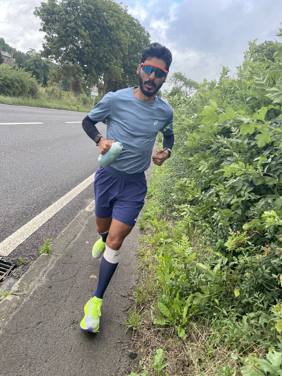 - كل مواجع الحياة تمحوها آية : ' وعسىٰ أن تكرهوا شيئاً وهو خيرٌ لكم. '

Morning run long 15 km 🇬🇧🇬🇧 

•
#professions_sports
#ASICSFrontRunner
#asicsfrontrunner2023 
#ASICS
#Nothingfeelbetter
#SoundMindSoundBody #LiveUplifted
#ASICSFrontRunnerSaudiArabia 
#run #runner #running