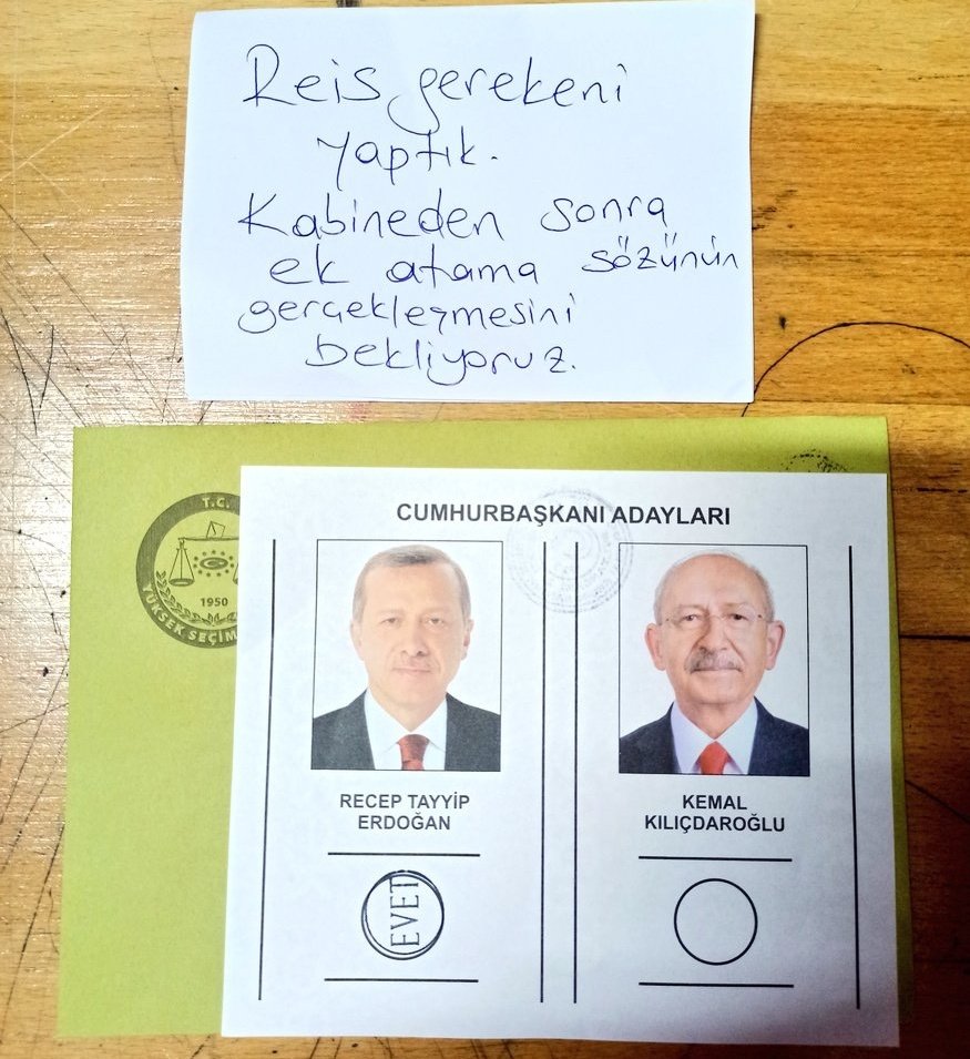 Sevgili Öğretmenlerim, söz vermiştik 100 bin öğretmen Cumhuriyetimizin yüzüncü yılında, 100 bin de iktidarımızın birinci yılında; bir yılda toplam 200 bin öğretmen ataması yapacaktık.

MEB | <a href="/tcmeb/">Millî Eğitim Bakanlığı</a> Bakanı <a href="/Yusuf__Tekin/">Yusuf Tekin</a> ek atama talebinizi görmüyor; karma eğitimle uğraşıyor.👇