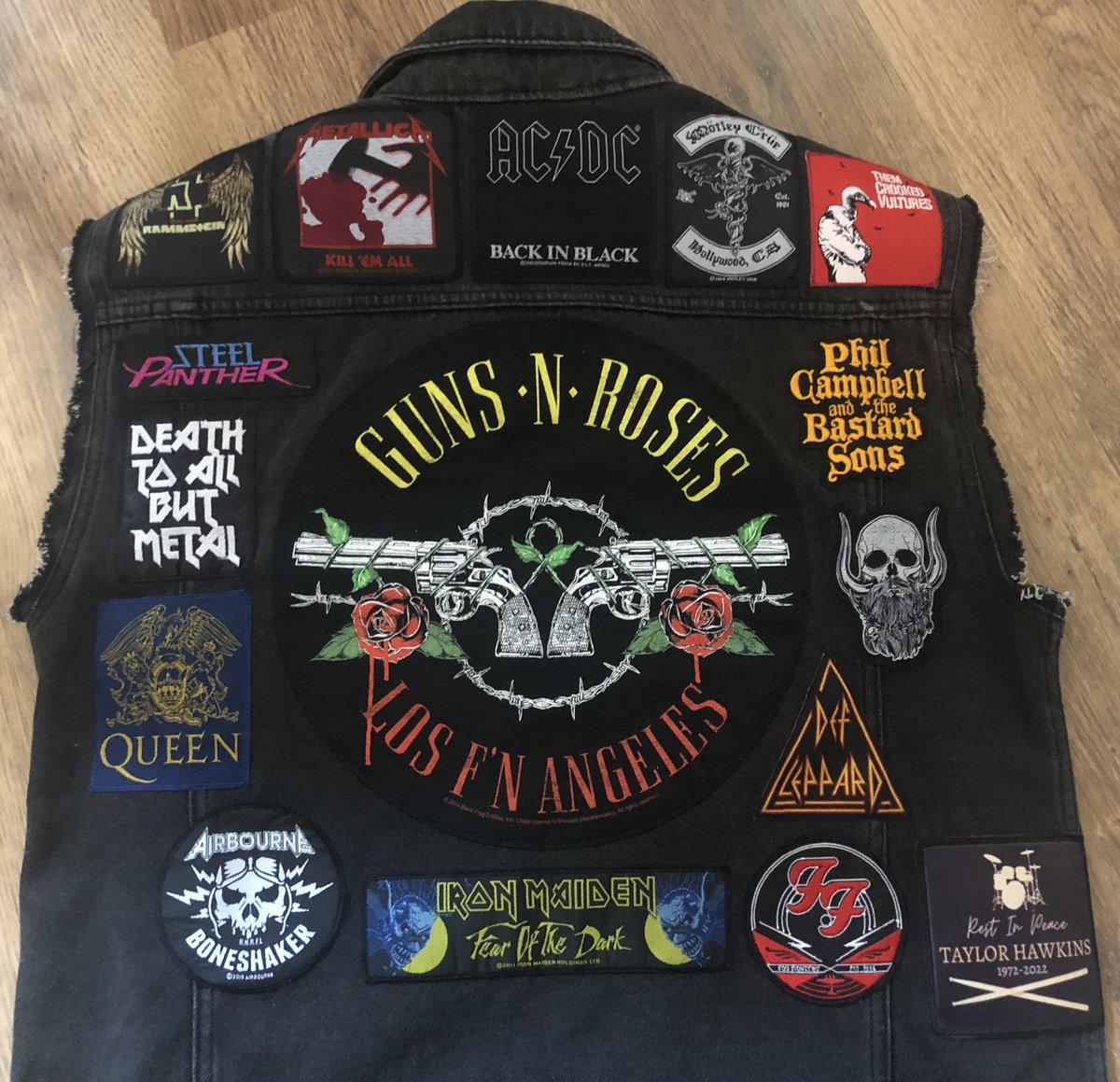 CreatinForSatan's tweet photo. knocked this up for Liam in time for #Rammstein in #Berlin #custommade #personalised #battlejacket by https://t.co/blktECQJjF https://t.co/qnbJ0TheQl