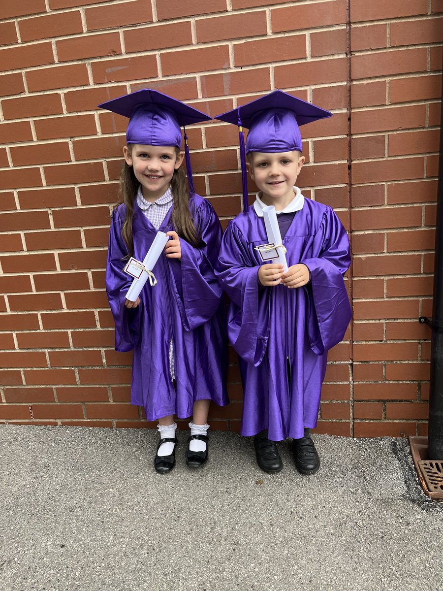megpearsonx's tweet photo. From their last day at pre school to graduating Reception together, I hope these two stay best friends forever 🫶🏻 @OPALG_RC2223 @JoeDack13 https://t.co/VDjUxueQfd