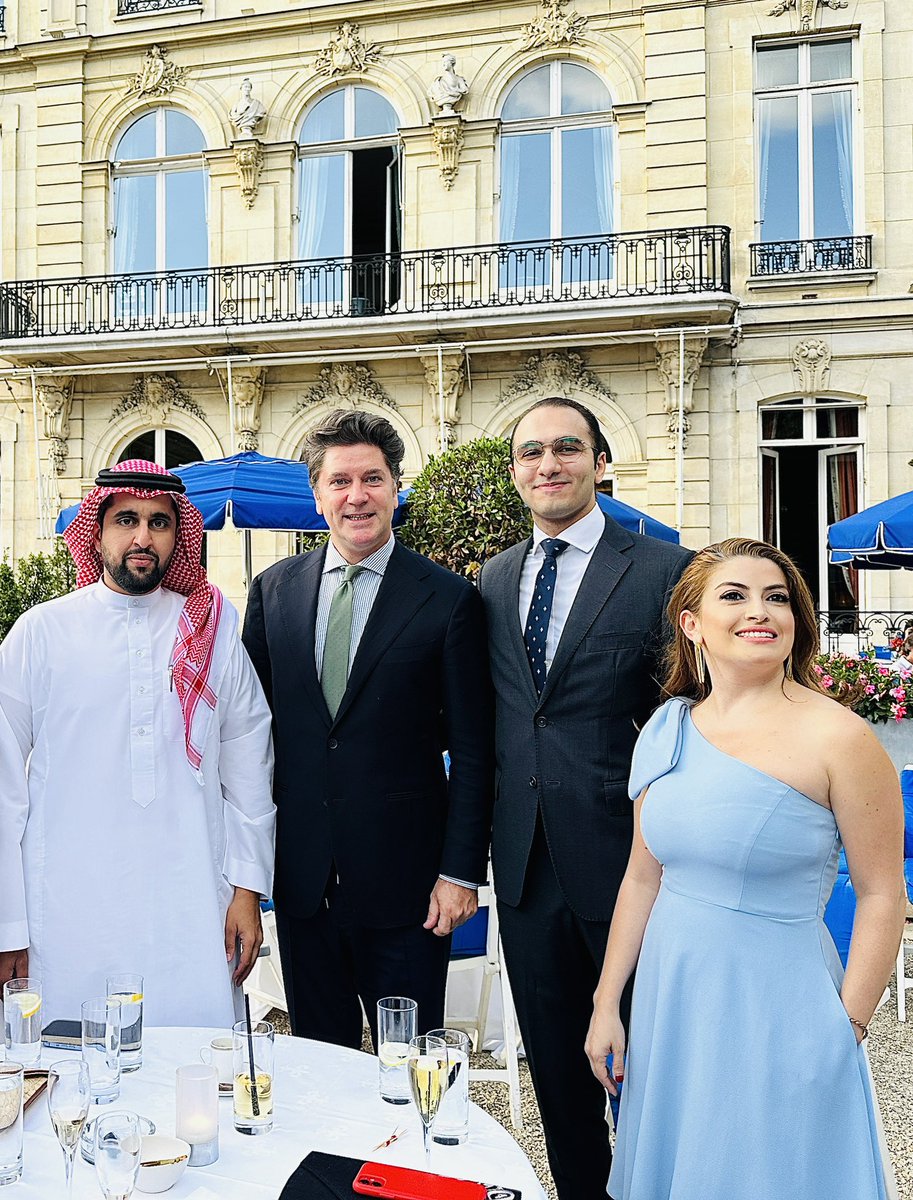 katrangialex's tweet photo. #SaudiArabia 🇸🇦 #France 🇫🇷
#14thofjuly #BastilleDay2023 

#Paris2023 https://t.co/6qLeU2uKBu