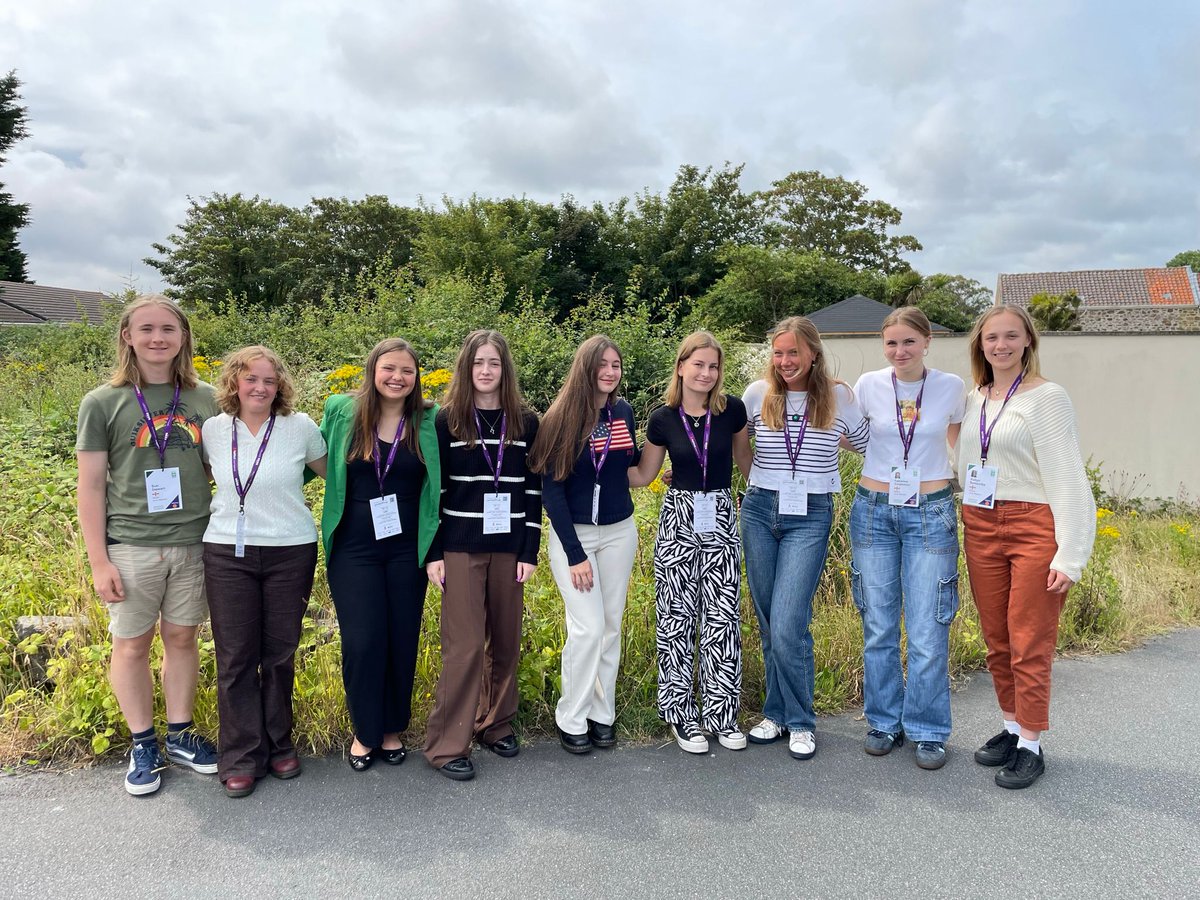 Our junior reporters have had a great week capturing what #Guernsey2023 has to offer and they've done a cracking job of keeping us updated with the stories behind the Games. Thank you to the team and their mentors at @OrchardPR guernsey2023.gg/news-informati… #InspiringIslanders