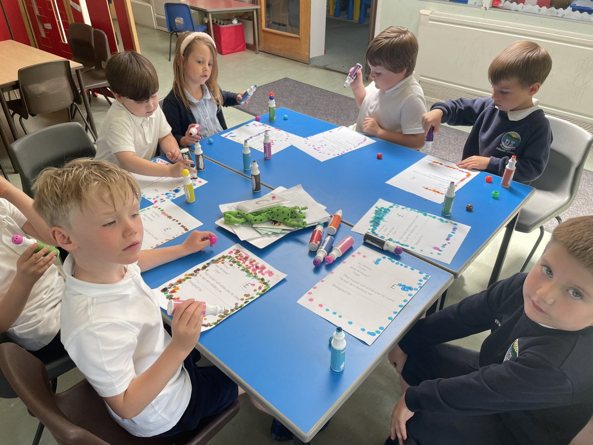 Miss Williams’ Class Rec tweet media