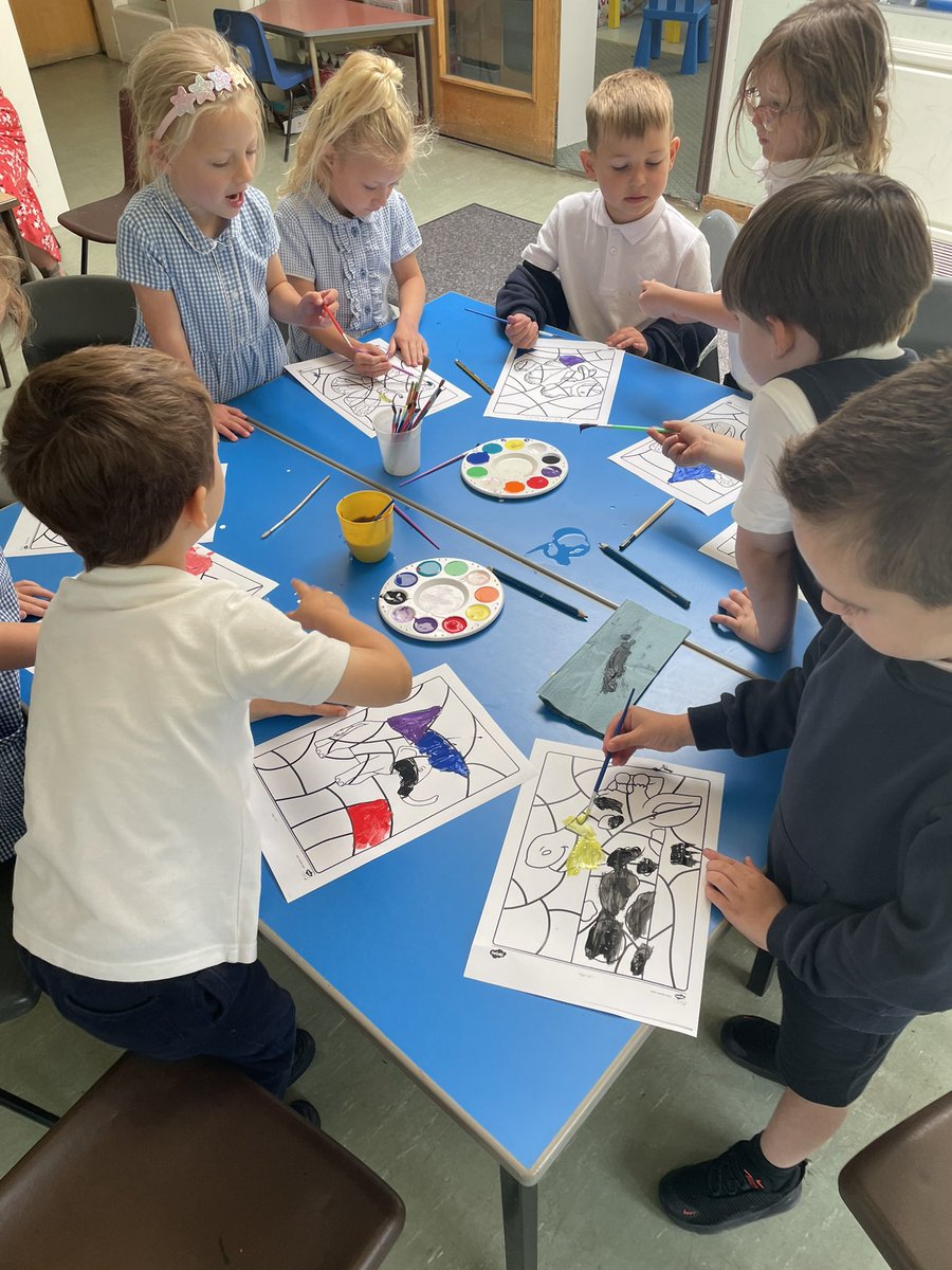Miss Williams’ Class Rec tweet media