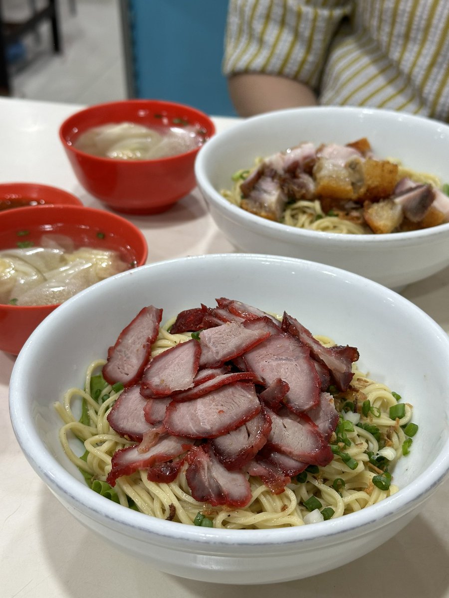 KeziAndersen's tweet photo. Kuliner malang🤎🤎🤎🤎🤎 https://t.co/QlNzDkXgk6