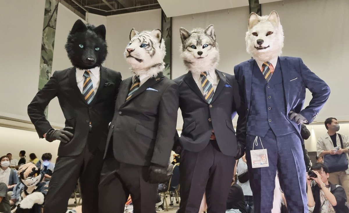 yewonlee1999's tweet photo. FURRY GANG
#OFFFF https://t.co/3g0gHxAKgG