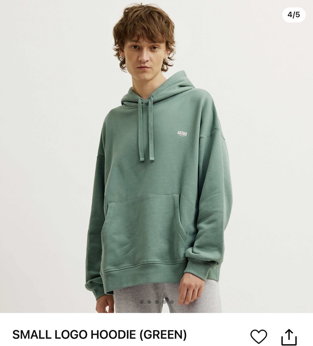 suayymakkstore's tweet photo. [help rt] 🇲🇾✨

READYSTOCK! ✨

ASTROSTUFFS GREEN HOODIE 💚

☁️ RM249 (normal price RM290+)
☁️ SIZE XS (oversized)

✅ ACCEPT 2X PAYMENTS 
✨ Price not include local postage

💌 dm me for more details 

#astrostuffs #BrightVachirawit #readystockthaimerch #pasarbl https://t.co/8KycCNrBrx