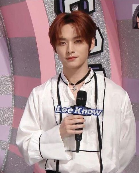 m_zstyles's tweet photo. ver a minho como mc se convirtió en mi lugar feliz y seguro, con solo verlo me olvidó de todo, simplemente soy feliz a su lado. gracias por el esfuerzo y en general, por todo <3 te amoo mucho
THE BEST MC LEEKNOW
#GeniusMCLeeKnow
#우리천재엠씨리노
#리노 #LeeKnow #StrayKids https://t.co/4pbUlPKk8P