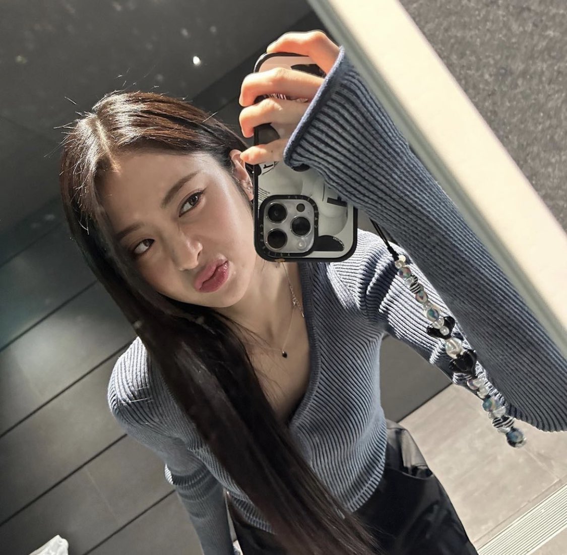 woncfa's tweet image. hi I’m yuki! , I’m looking 4 interactive moots 

— she/her , fil , intp 
— not new to #kpoptwt #stantwt 
—lf engenes, fearnots, dives, my and stays 
— but all fandoms are welcome ! 

( likes and retweets are all appreciated ^^ )