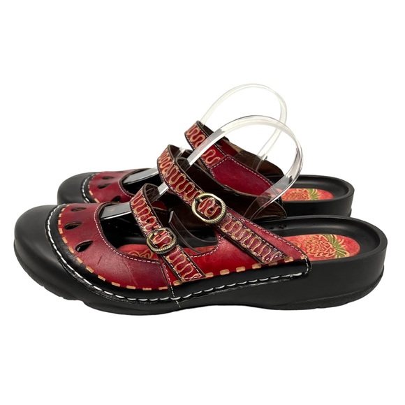 So good I had to share! Check out all the items I'm loving on <a href="/Poshmarkapp/">Poshmark</a> #poshmark #fashion #style #shopmycloset #captivating #zara #corkys: poshmark.com/user/katbaker/…