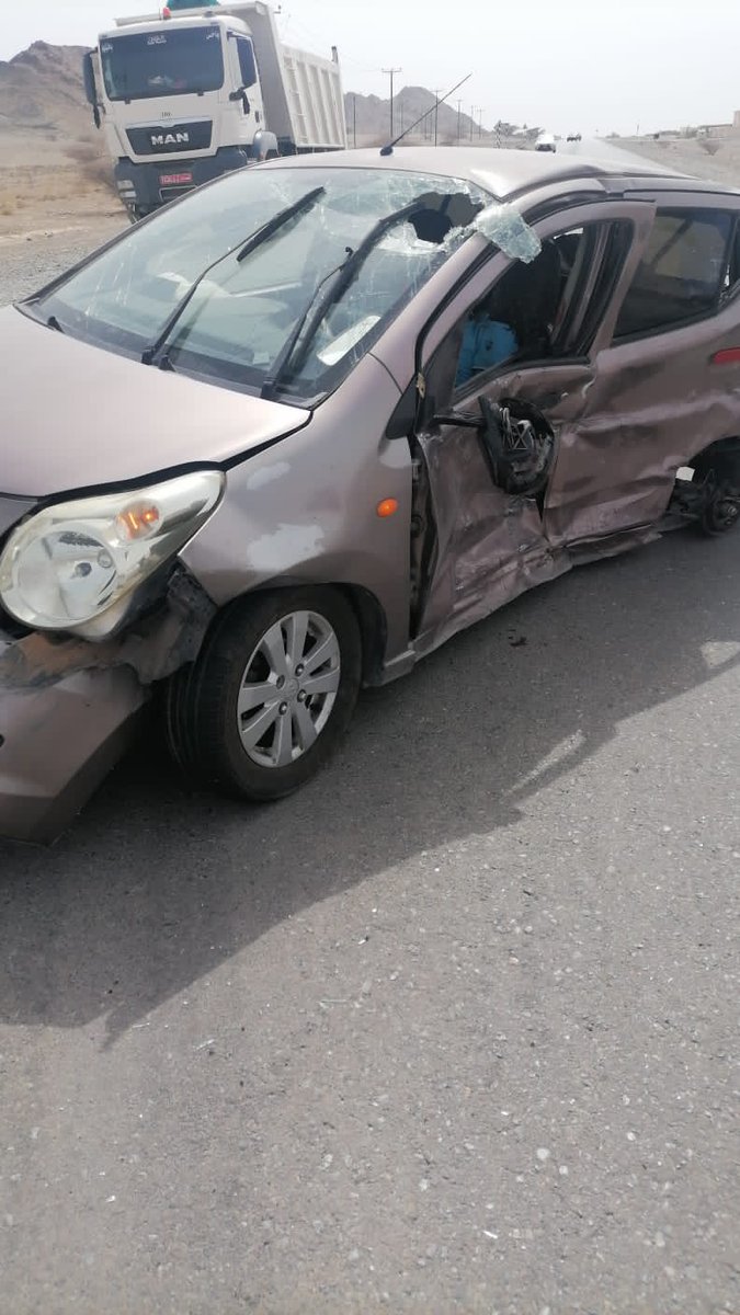 suleimanjbri's tweet photo. @RopTraffic 
@AljabriB 
@FMofOman @mtcitoman 
مدخل قرية الطو بولاية نخل 
عشر سنوات من المعاناة وحوادث مستمرة ومدخل حيوي لأكبر قرية كثافة سكانية، خرائط الدوار معتمدة منذ ٦ سنوات بتكلفة لا تزيد عن ١٥٠ ألف ريال، لم ينفذ، وإلا أن يتم تنفيذه طالبنا بحل مؤقت وهو عمل مطبات، ولازلنا نتظر https://t.co/TYKDebLhML