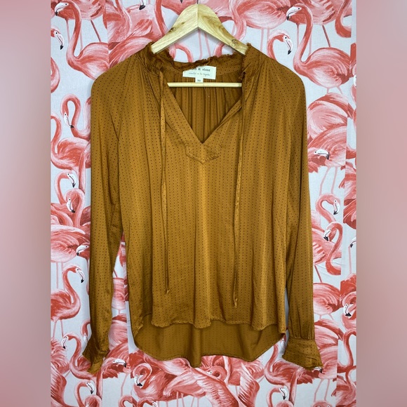brandee_3's tweet photo. So good I had to share! Check out all the items I'm loving on @Poshmarkapp #poshmark #fashion #style #shopmycloset #smartdogs #clothstone: https://t.co/mLmOdfCmog https://t.co/4mulQe1RQC