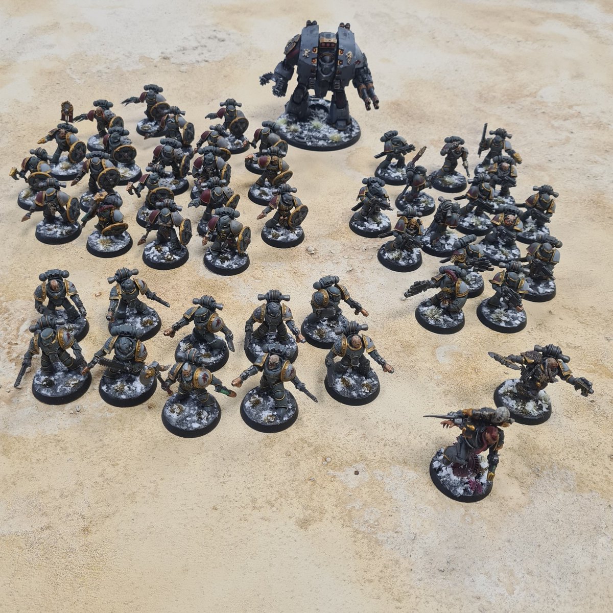 Pigeoneater's tweet photo. Ready for the throne of skulls at warhammer today with Quinn @TheManufactorum today! https://t.co/KkV5rQpGbS