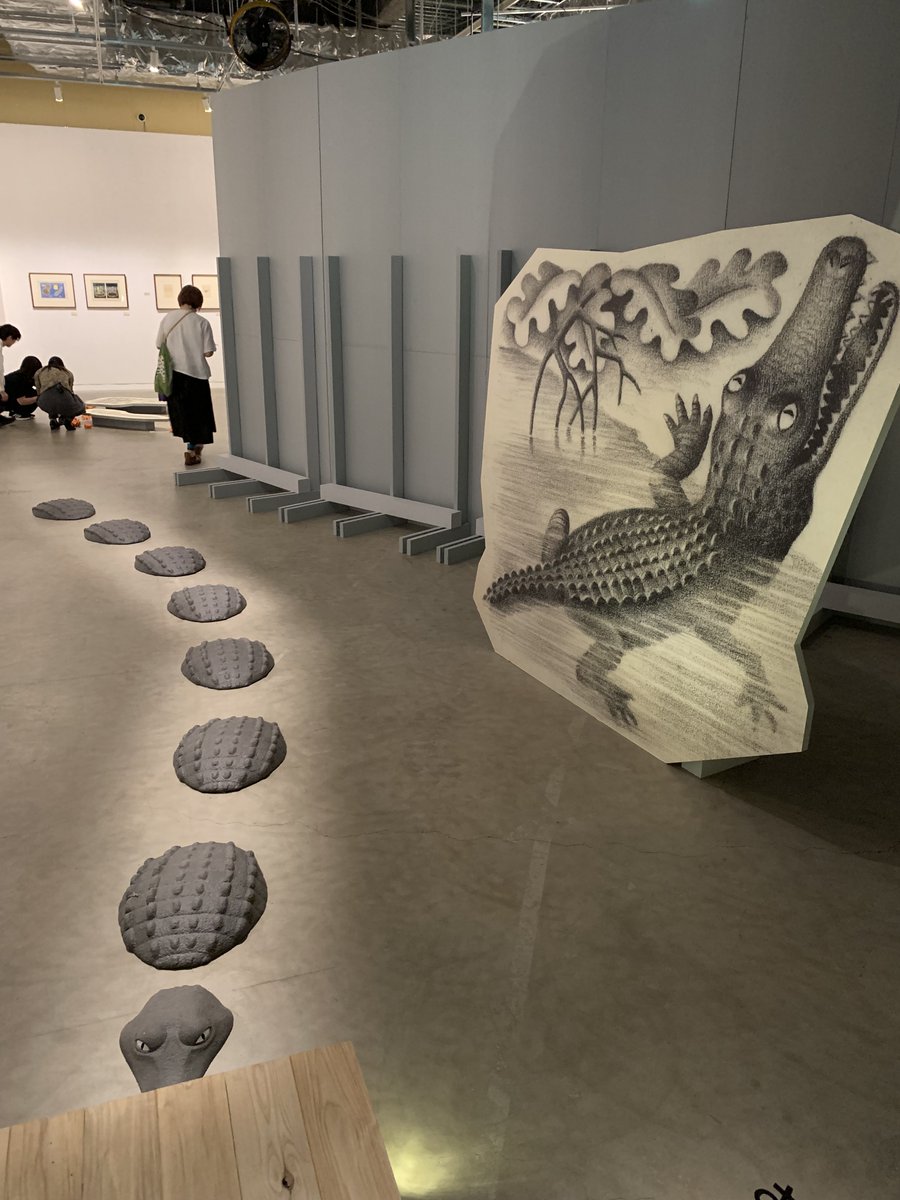 「立川のPLAY! MUSEUMにて開催中『エルマーのぼうけん展』特別内覧会にご招」|あんべよしろう/Yoshiro Ambeのイラスト