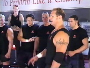 RT @allan_cheapshot: A young John Cena and Samoa Joe while training to become pro wrestlers back in 2000 https://t.co/Sx54DyHIXf