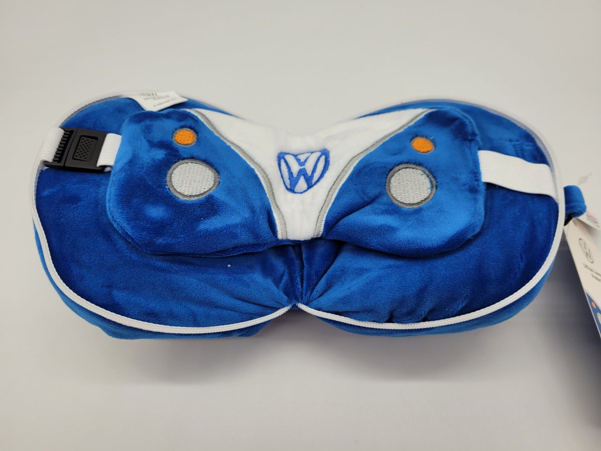 joyofgifts's tweet photo. A must have for anyone travelling and wanting a  comfortable sleep.  

This is an official licensed product.  

Shop this now:
https://t.co/94E64YrOeM

#travel #travelpillow #eyemask #campervan #vwcamper #vwcampervan #sleeptravel https://t.co/QKKsj156Xr