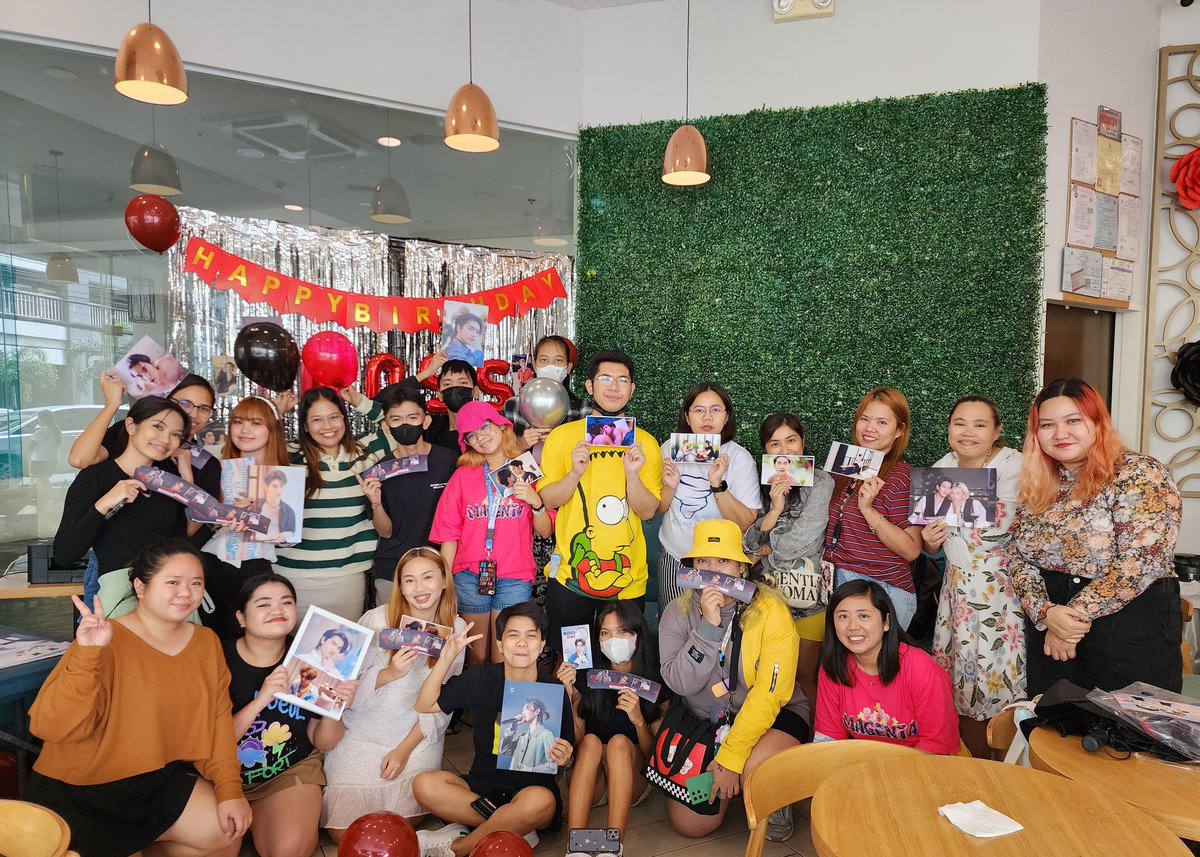 withlovebonohs's tweet photo. The 24th Chapter: Red String of Fate
Cupsleeve Event for #Bosschaikamon
Thank you so much to everyone who attended despite the inclement weather! We hope you enjoyed the event as much as we did! โค๏ธ๐ค
#24thBossBDProject #Special24thWithBossCKM
#ShawtyBoss #BoNoh https://t.co/lNN6LG3M0K