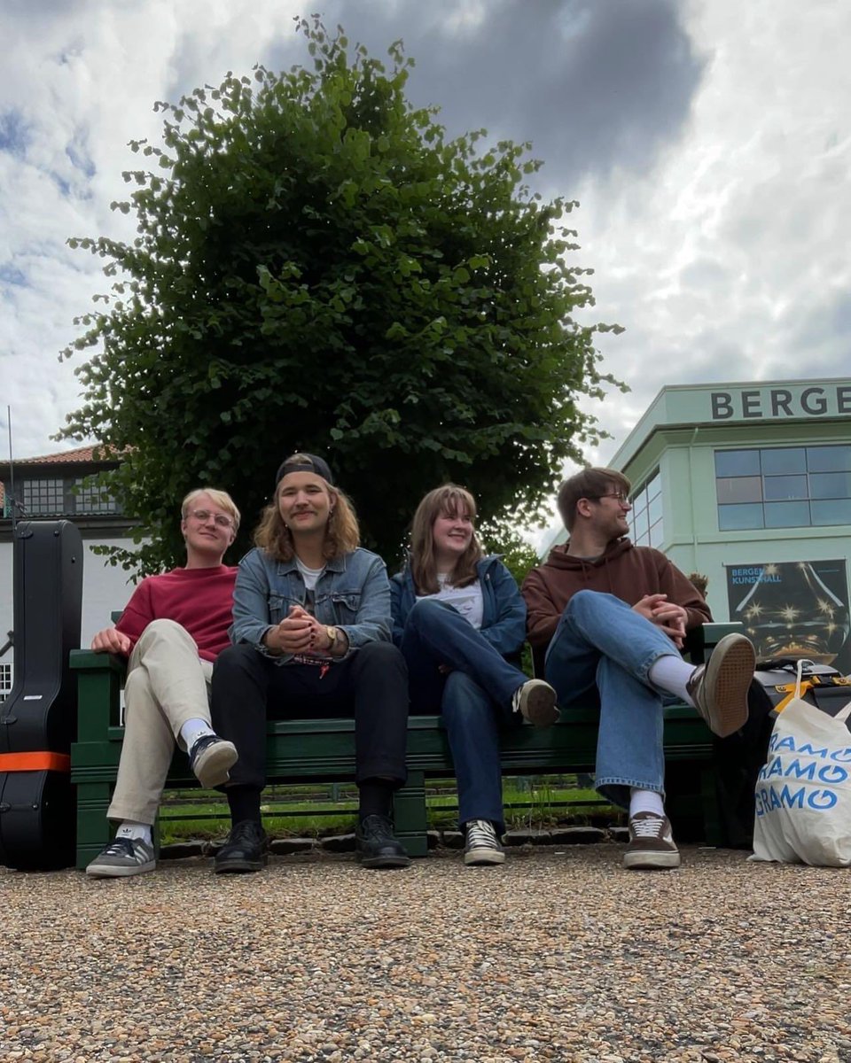 Vi er på tur til norsk countrytreff!!