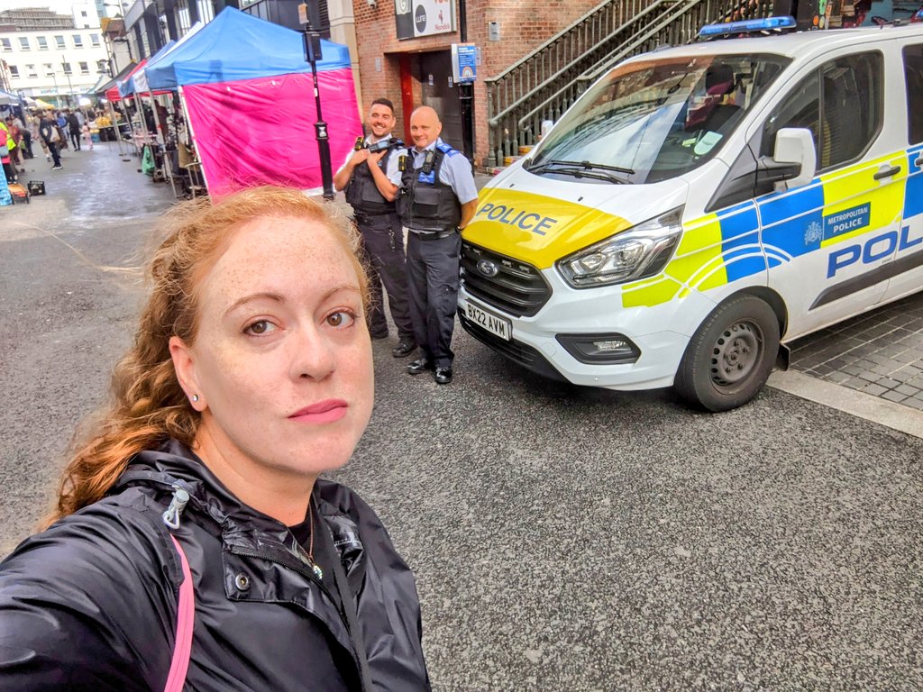 Saying hello to these officers who are in Surrey Street market this morning.

<a href="/MPSFairfield/">Fairfield Police</a>