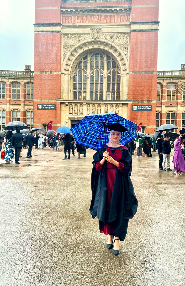It’s official! <a href="/UoBMBChB/">UoBMBChB</a> 🎓

Dr Halimah Khalil الحمدلله

Incredibly grateful to everyone who has supported me, particularly my parents whose endless sacrifice knows no bounds 🤍

Proud of where we started, and where we’re heading. Daughter of a taxi-driver didn’t do so bad eh?