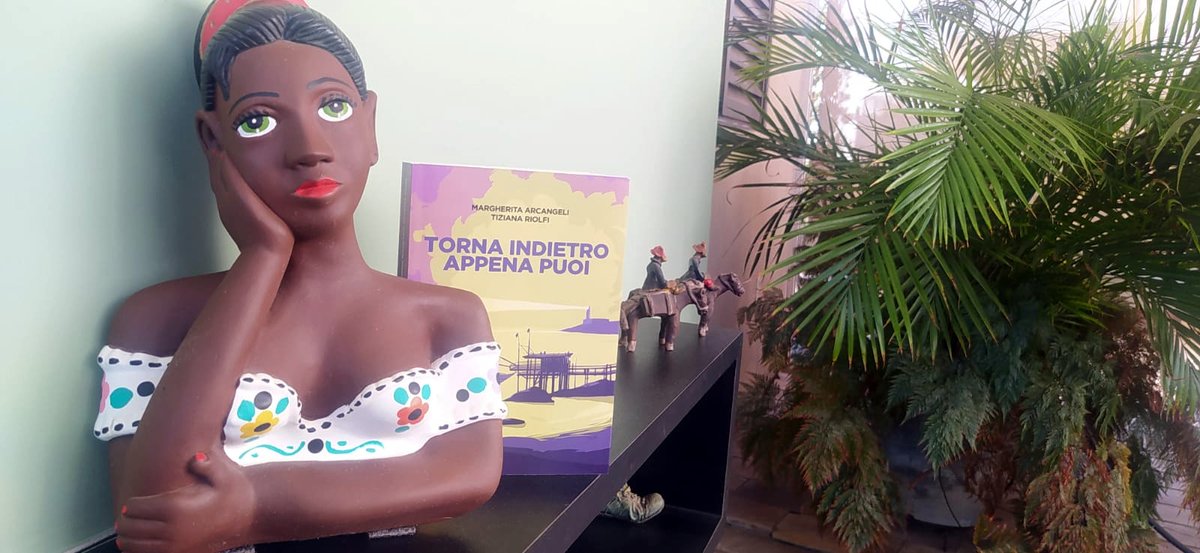 Un anno fa usciva #TornaIndietroAppenaPuoi.
Ci prende un senso di vertigine a pensare quanto un gioco tra madre e figlia sia andato ben oltre i confini della nostra amata #Lessinia. È arrivato fino in #Brasile!
Ci auguriamo che continui a volare.
<a href="/peoplepubit/">People</a>