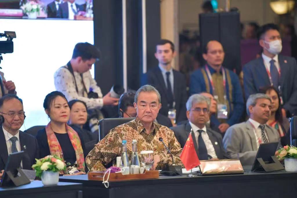 RecordGBA's tweet photo. 🔺#ASEAN together with #China, #Japan and South Korea should strengthen cooperation and jointly meet common challenges, China's top diplomat Wang Yi said on Thursday in Jakarta
🔺Wang called on the regional countries to push for economic recovery
#RECP https://t.co/dpYcl7Yq7J