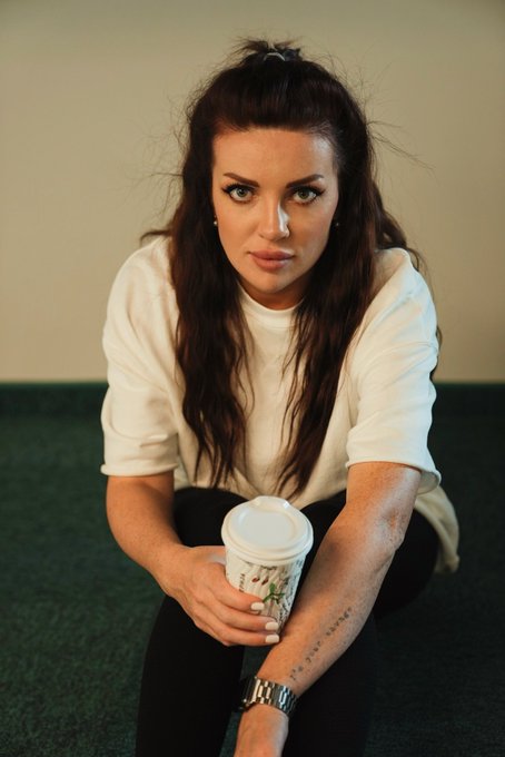 Good morning 🥰🖤 https://t.co/uHHcCxdawQ<a href="/tag/model"class="tags"><span>#model</span></a><a href="/tag/milf"class="tags"><span>#milf</span></a><a href="/tag/phmodels"class="tags"><span>#phmodels</span></a><a href="/tag/twitterblue"class="tags"><span>#twitterblue</span></a>