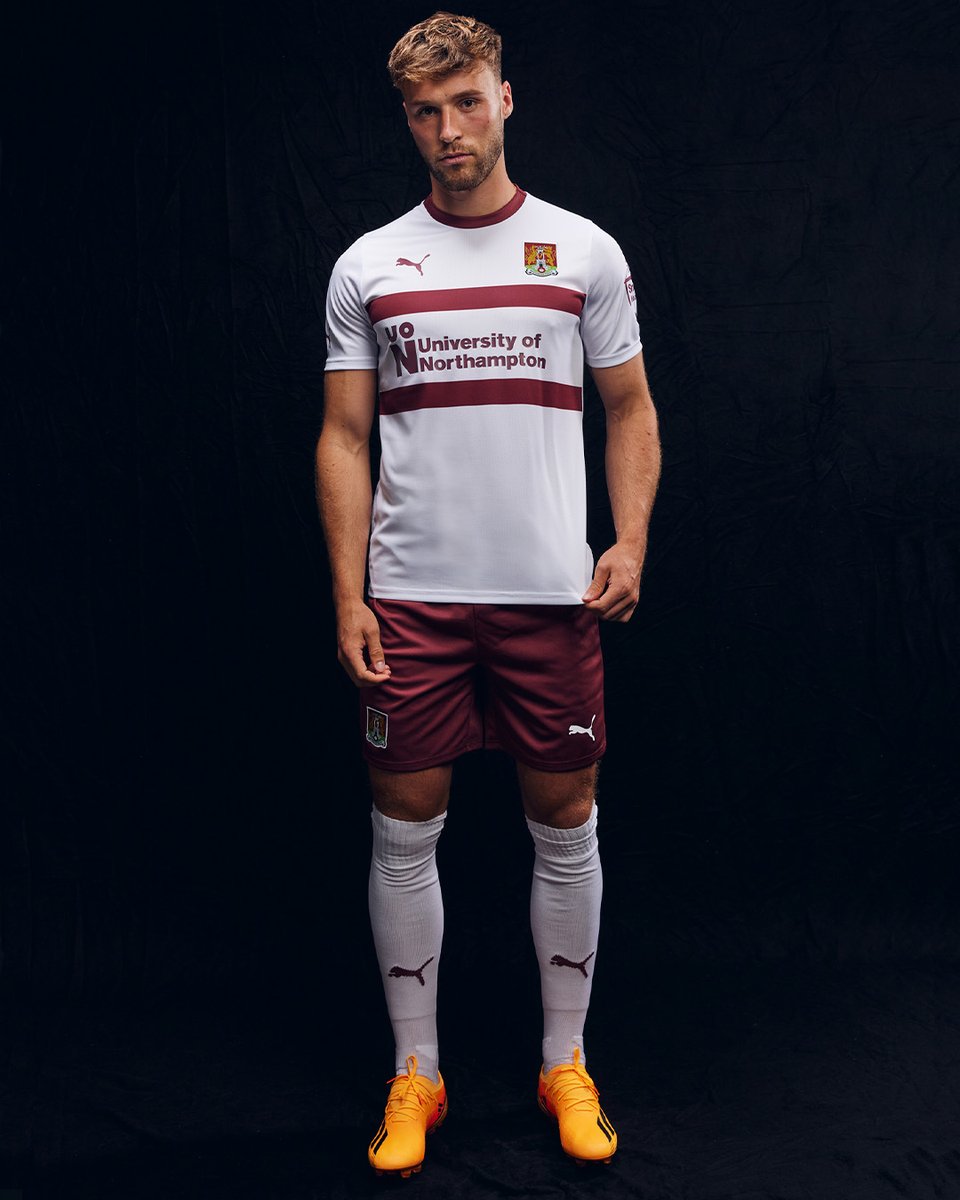 ntfc's tweet photo. The full kit... 🔥 

Pre-order now at https://t.co/XKL4sZS6c6

#ShoeArmy 👞 https://t.co/dOzFGCTOVE
